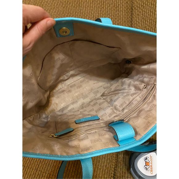 Michael Kors Robin Egg Blue Tote Saffiano Leather Purse Bag, MSRP $398 - Picture 9 of 15